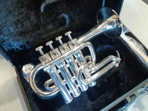 Yamaha YTR6810S Bb/A Piccolo Trumpet